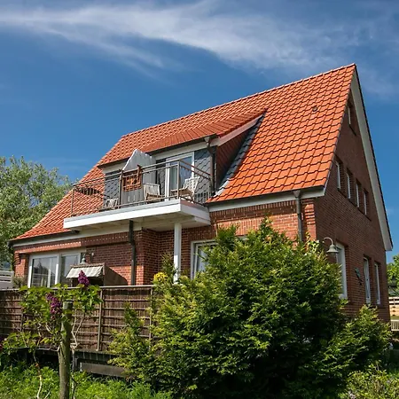 Апартаменты Haus Delphin Йюст